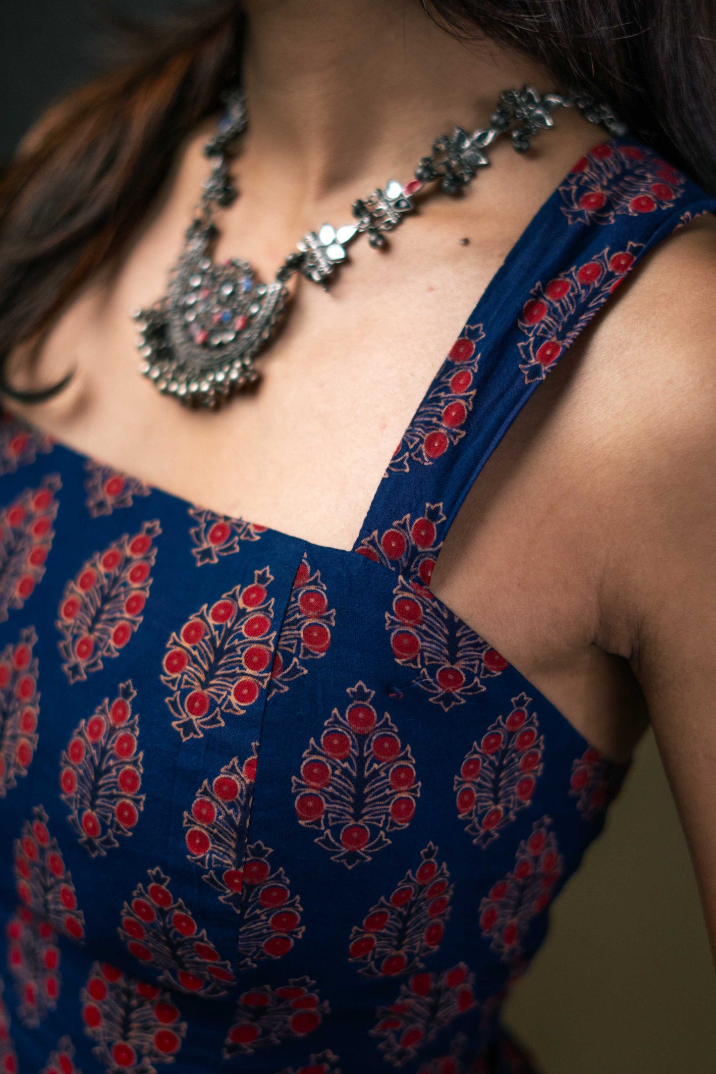 Kurti top, backless kurti, gulnaar, handblock print, unsolvd, colthing, buy now, shop now, fusion wear 